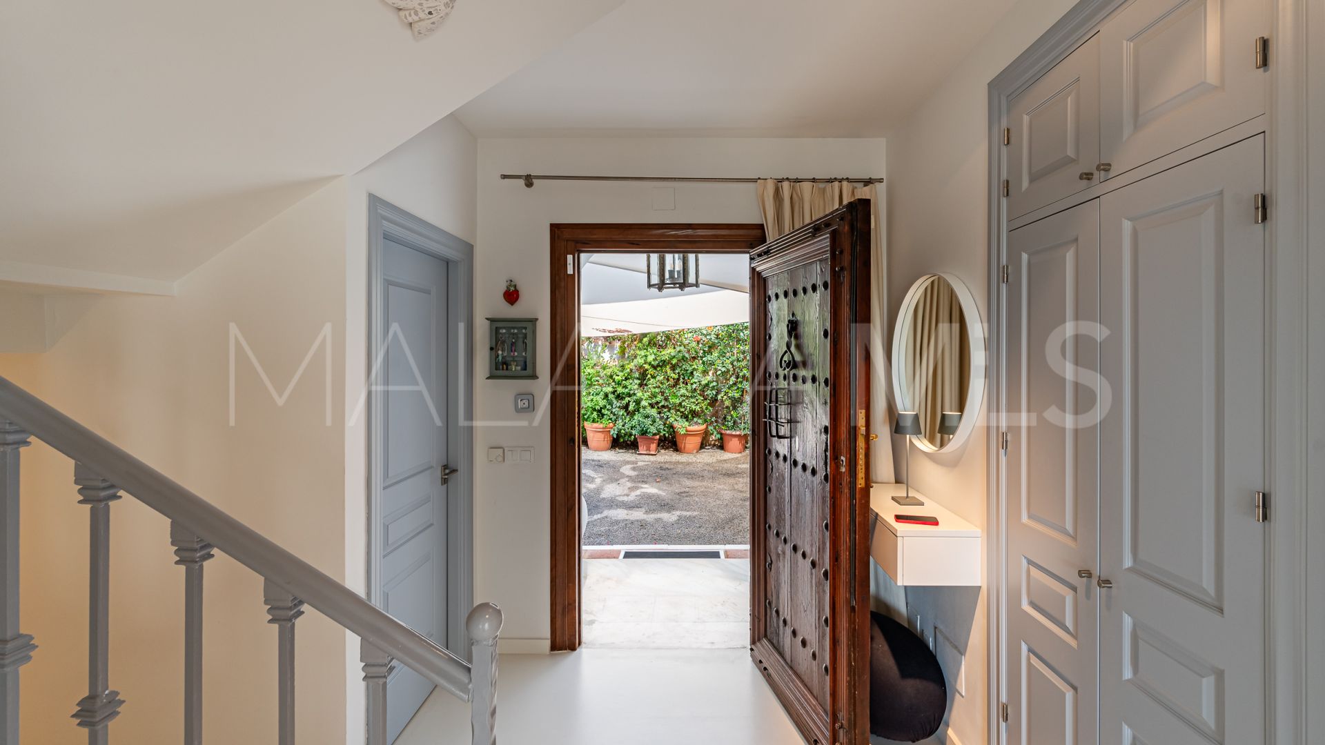 Adosado for sale with 3 bedrooms in Marbella Hill Club