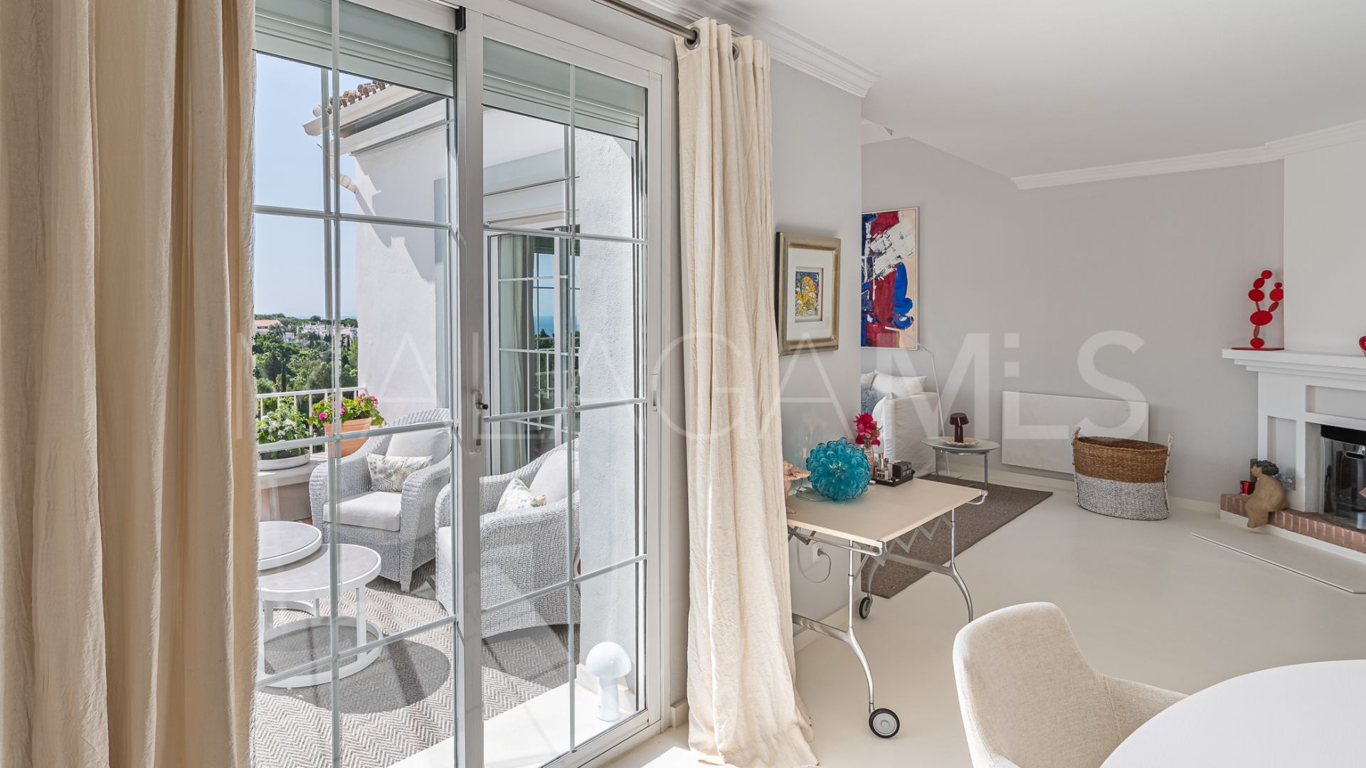 Adosado for sale with 3 bedrooms in Marbella Hill Club