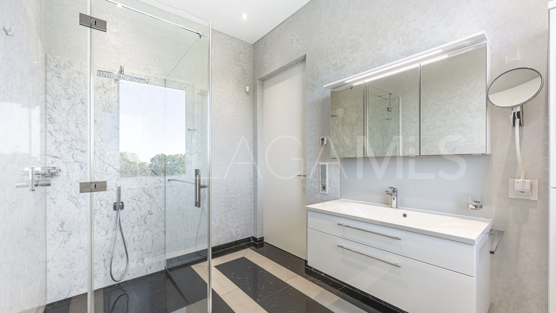 Haus for sale in Hacienda las Chapas