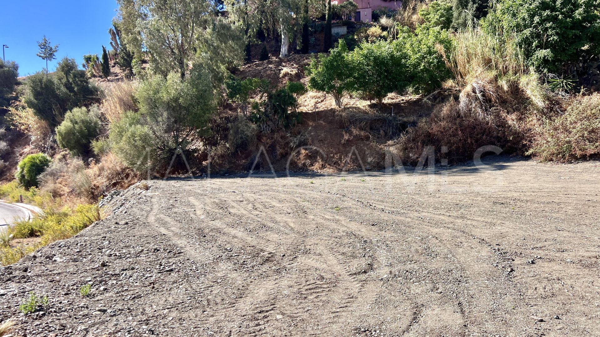 Benahavis plot for sale