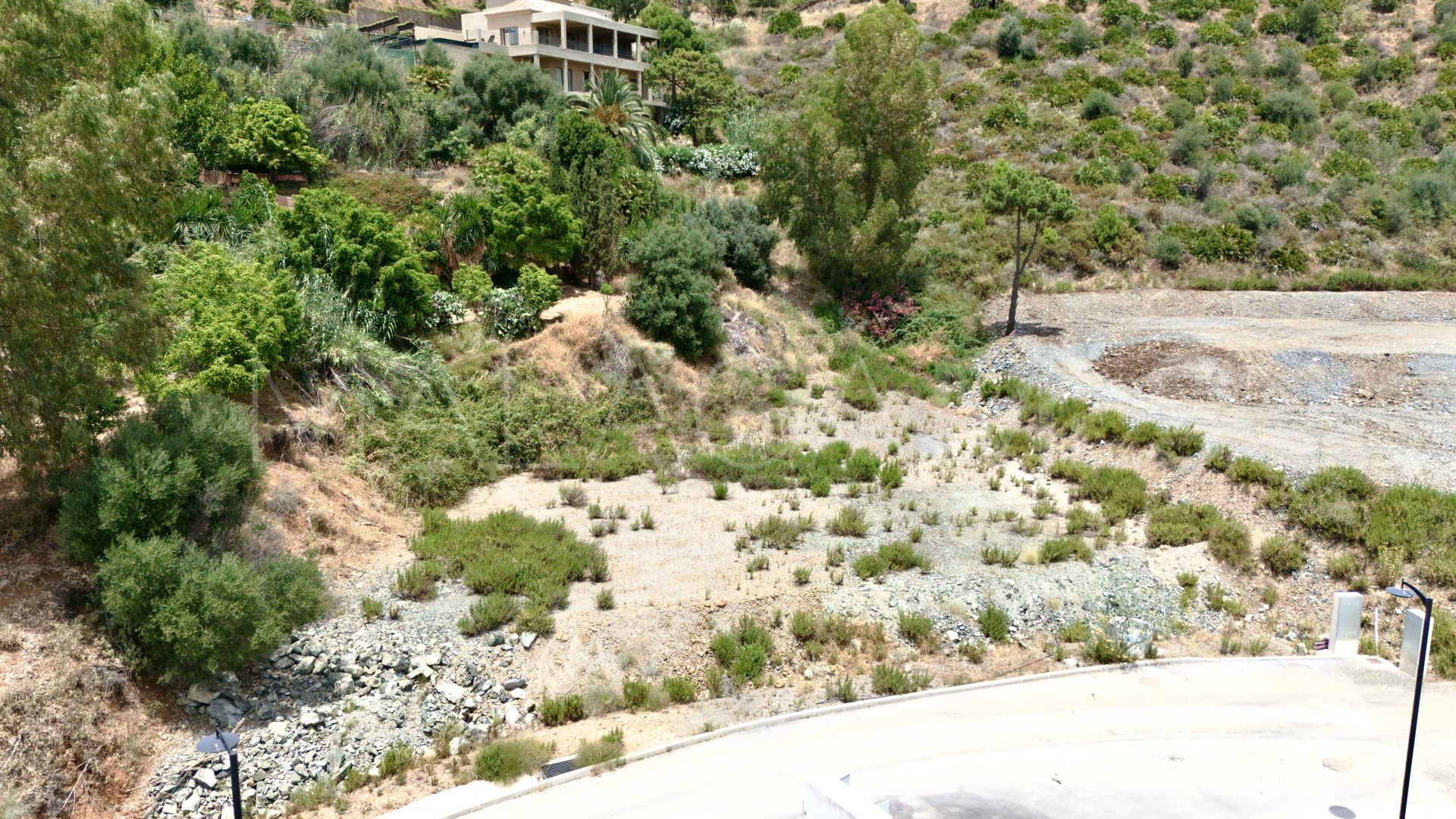 Benahavis plot for sale