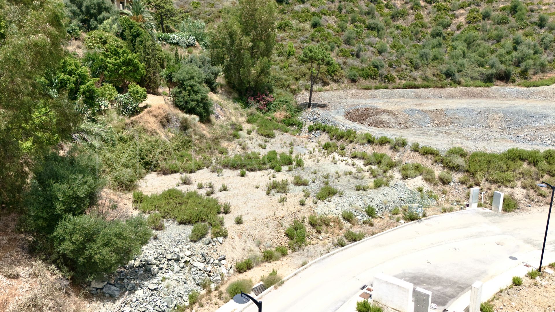 Benahavis plot for sale