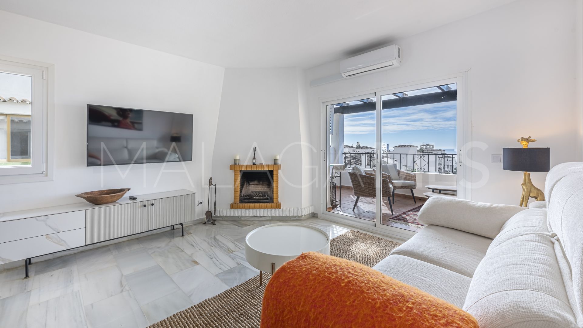 Apartment with 2 bedrooms for sale in Sitio de Calahonda