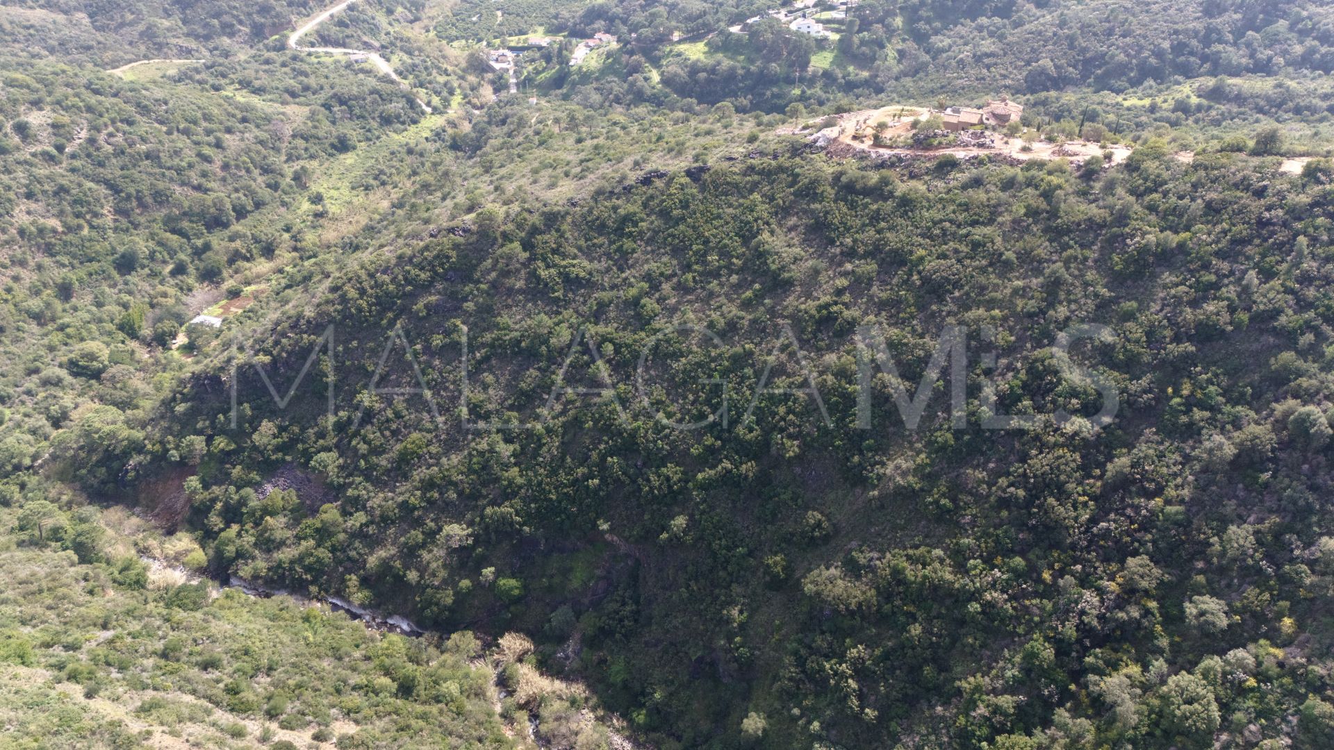 Parcela a la venta in Estepona