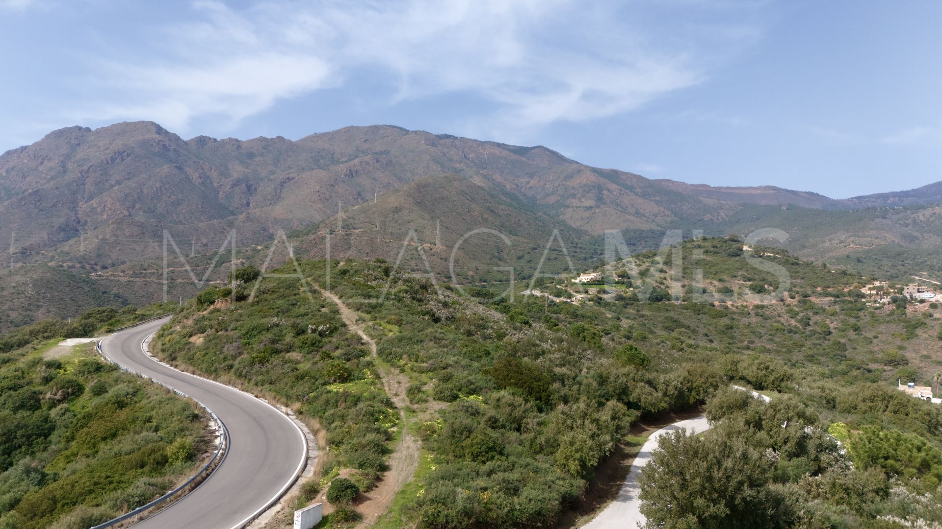 Tomt for sale in Estepona