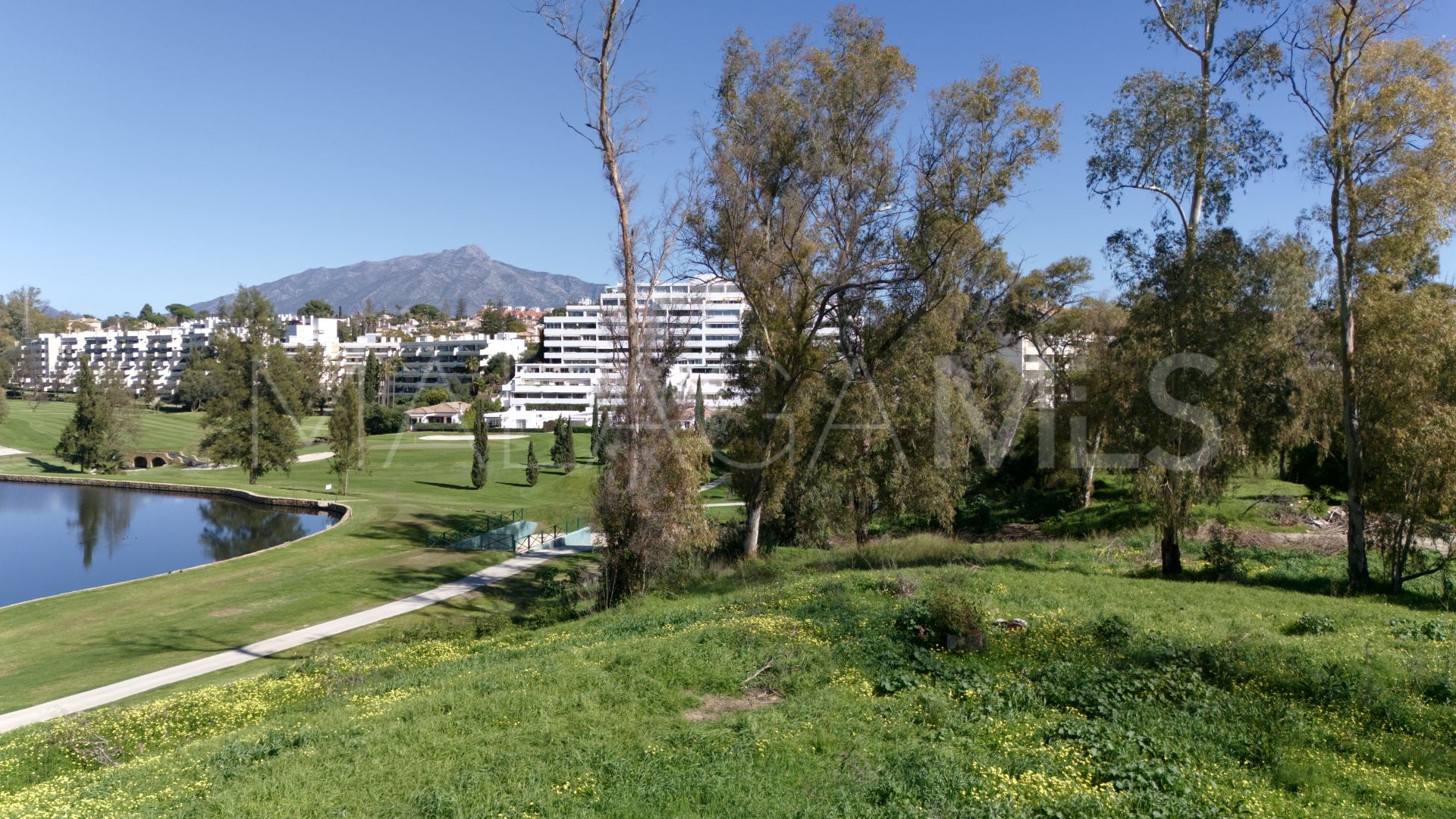 Guadalmina Alta plot for sale