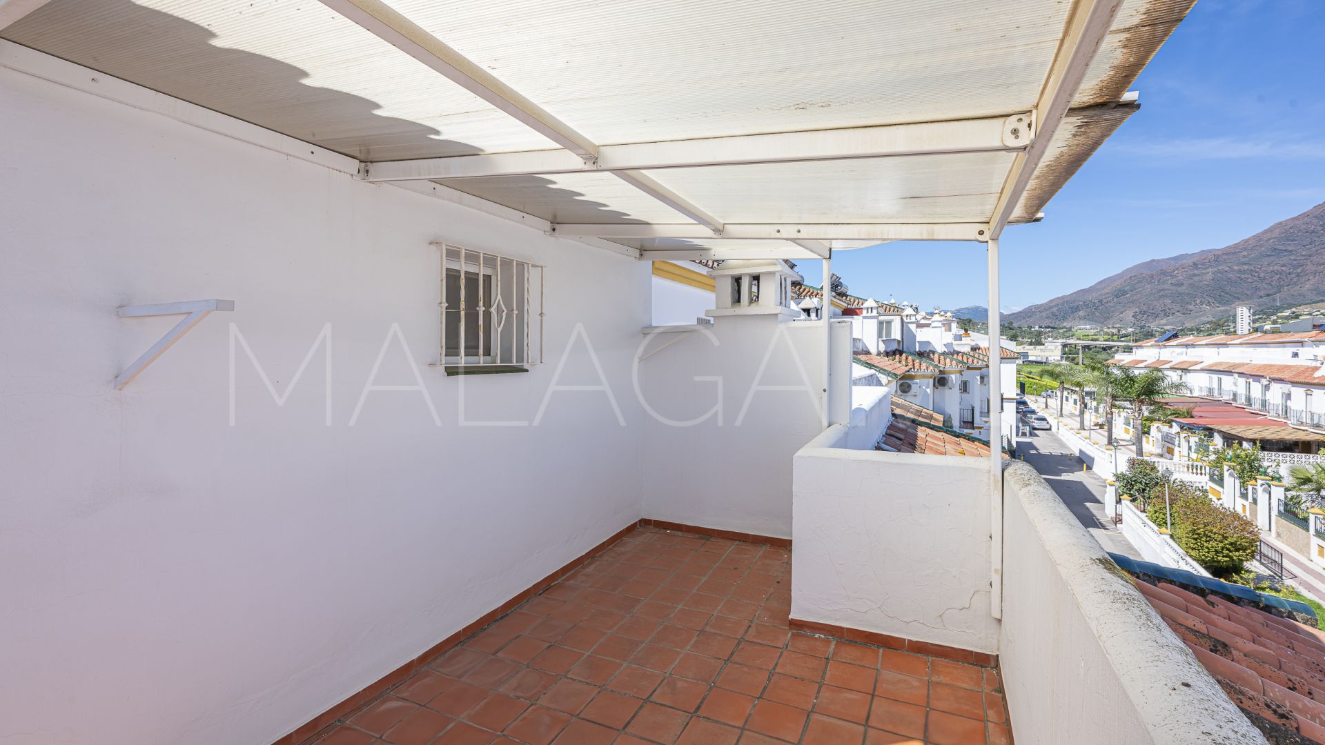 Maison de ville for sale in Estepona