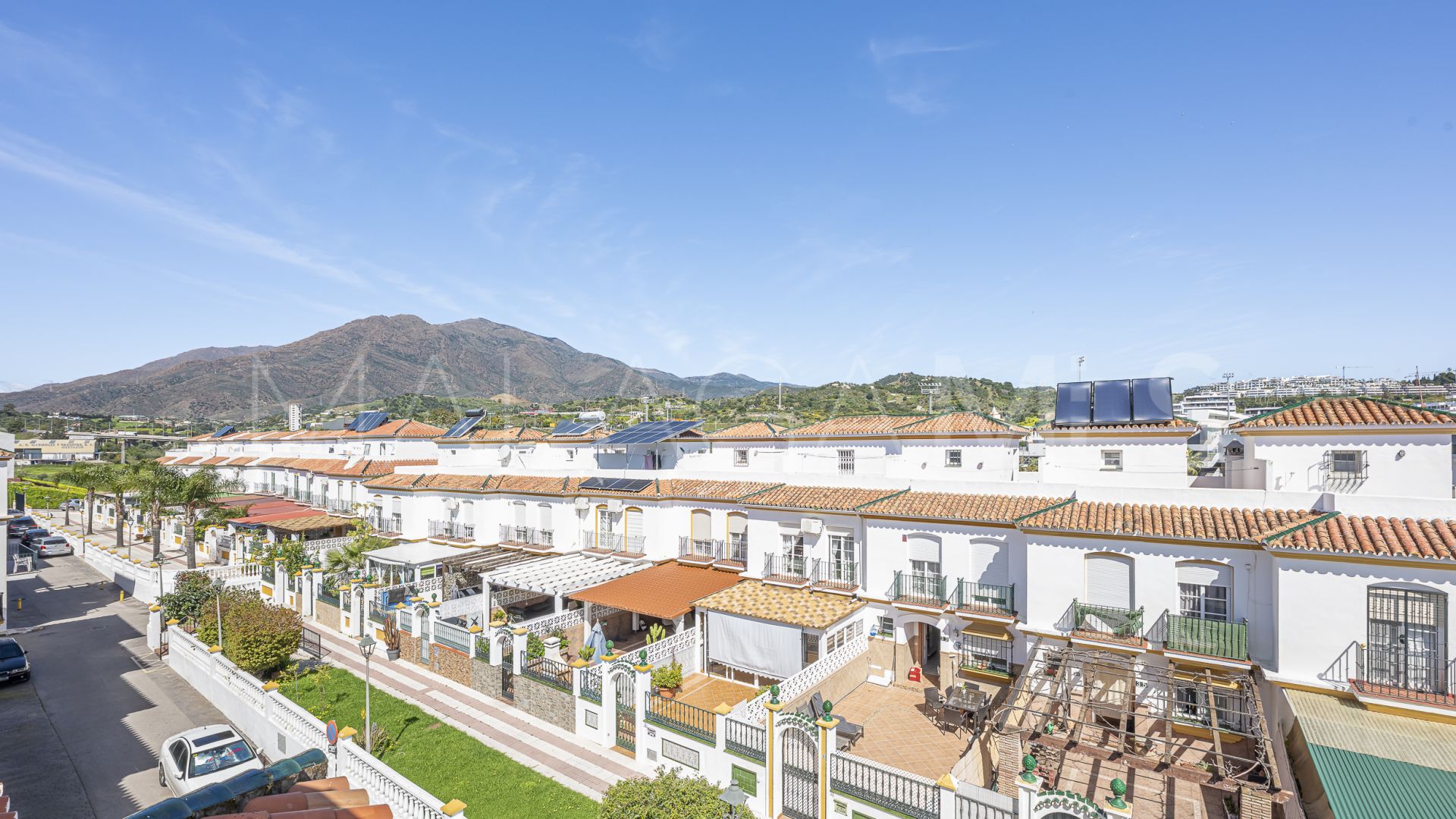 Maison de ville for sale in Estepona