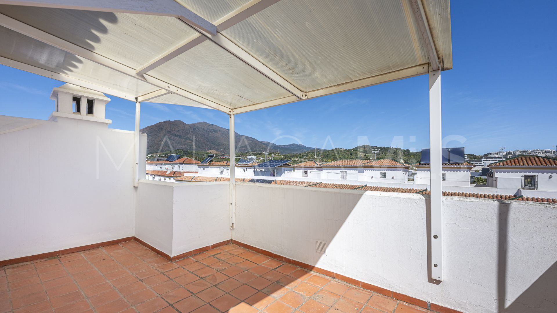 Maison de ville for sale in Estepona