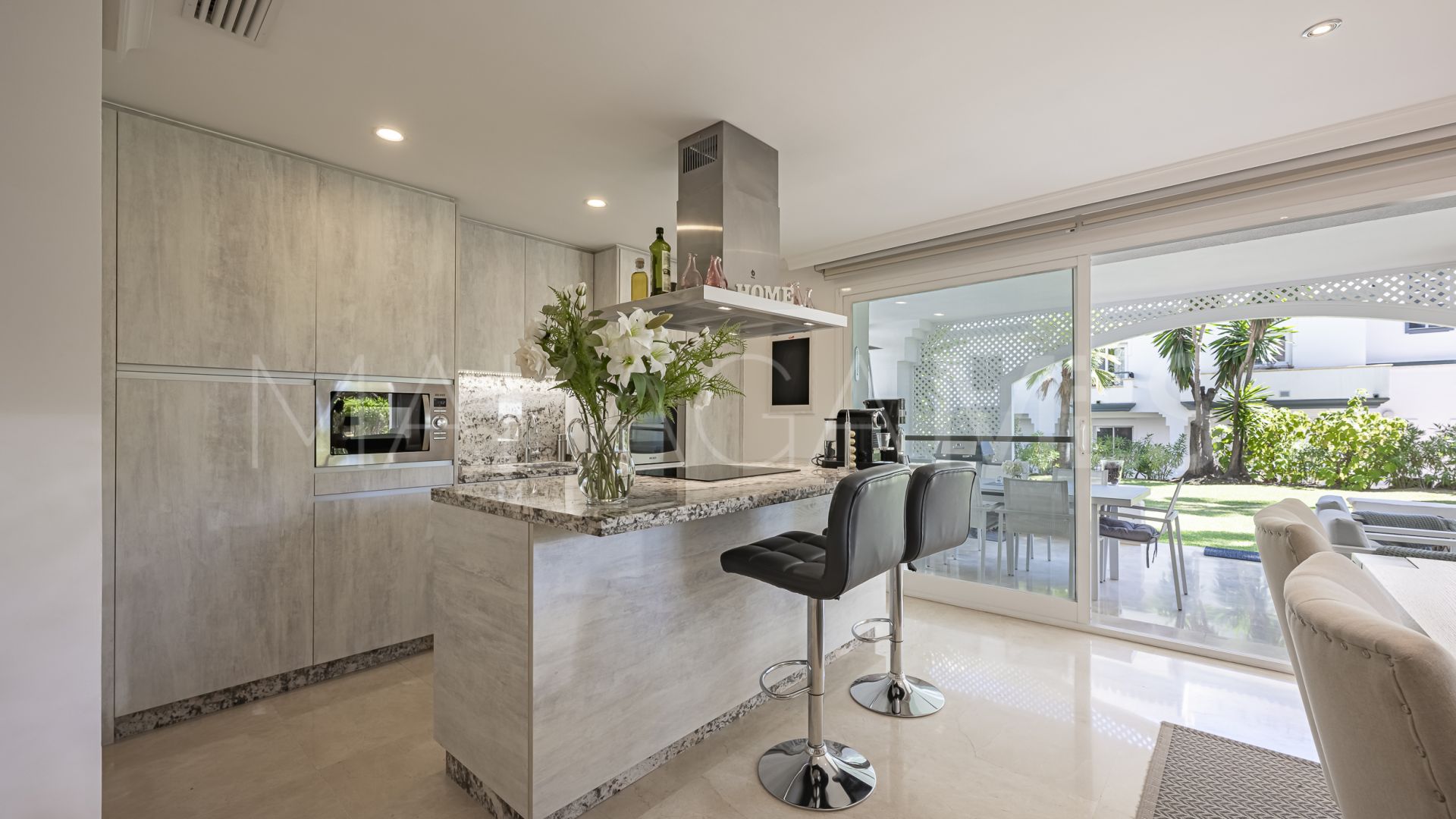 Apartamento planta baja with 3 bedrooms for sale in Dominion Beach