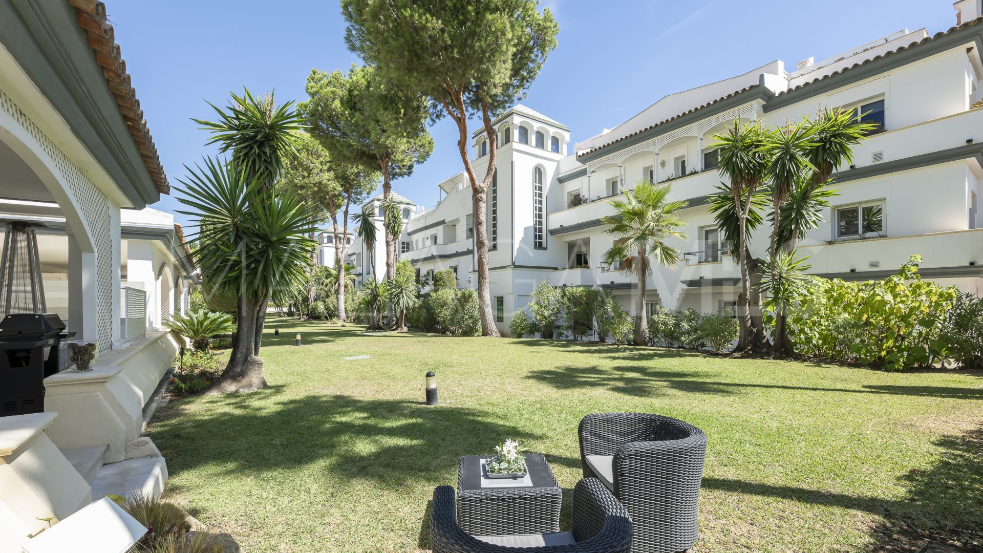 Apartamento planta baja with 3 bedrooms for sale in Dominion Beach