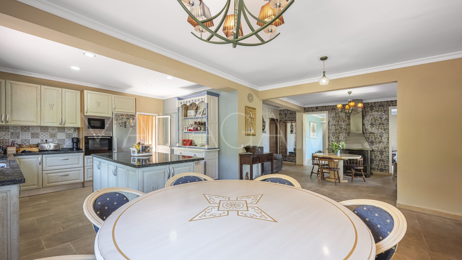 Maison for sale in Estepona