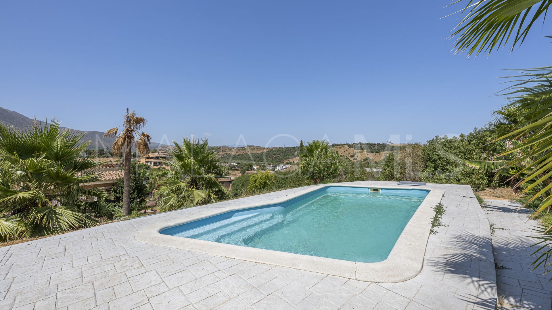 Maison for sale in Estepona
