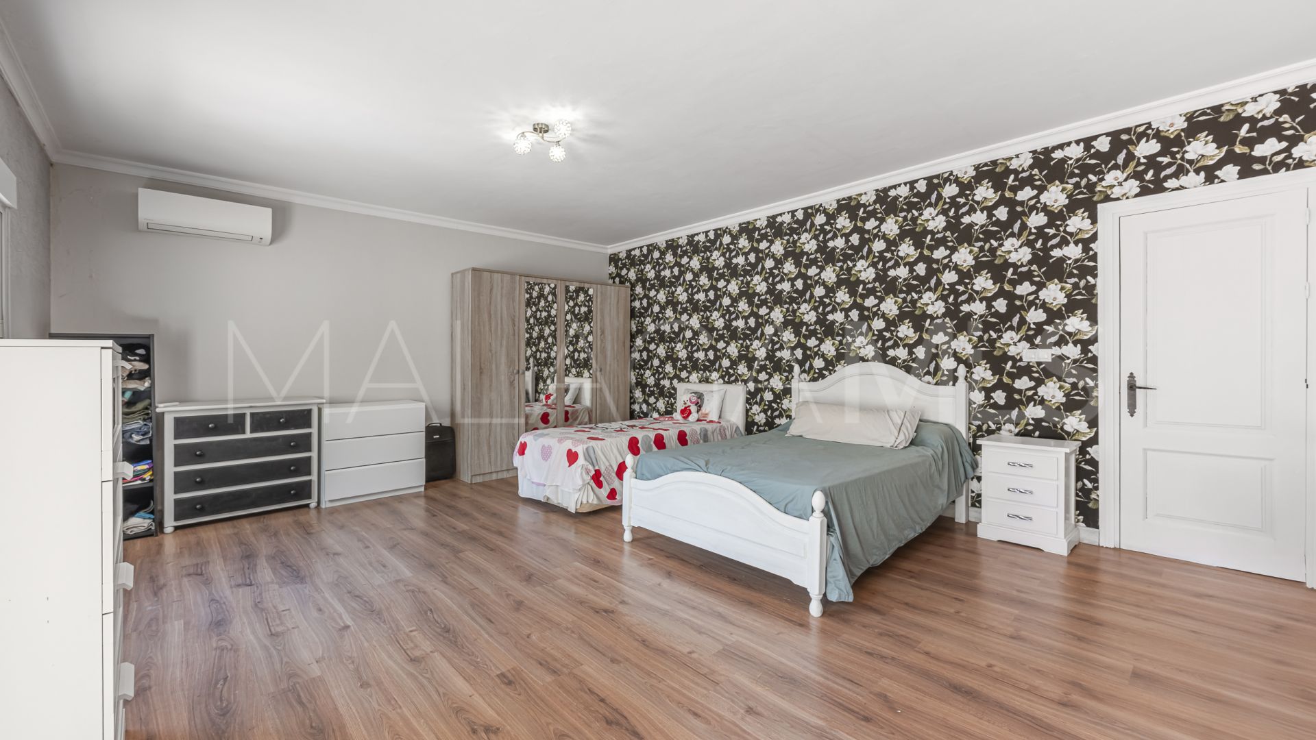 Maison for sale in Estepona
