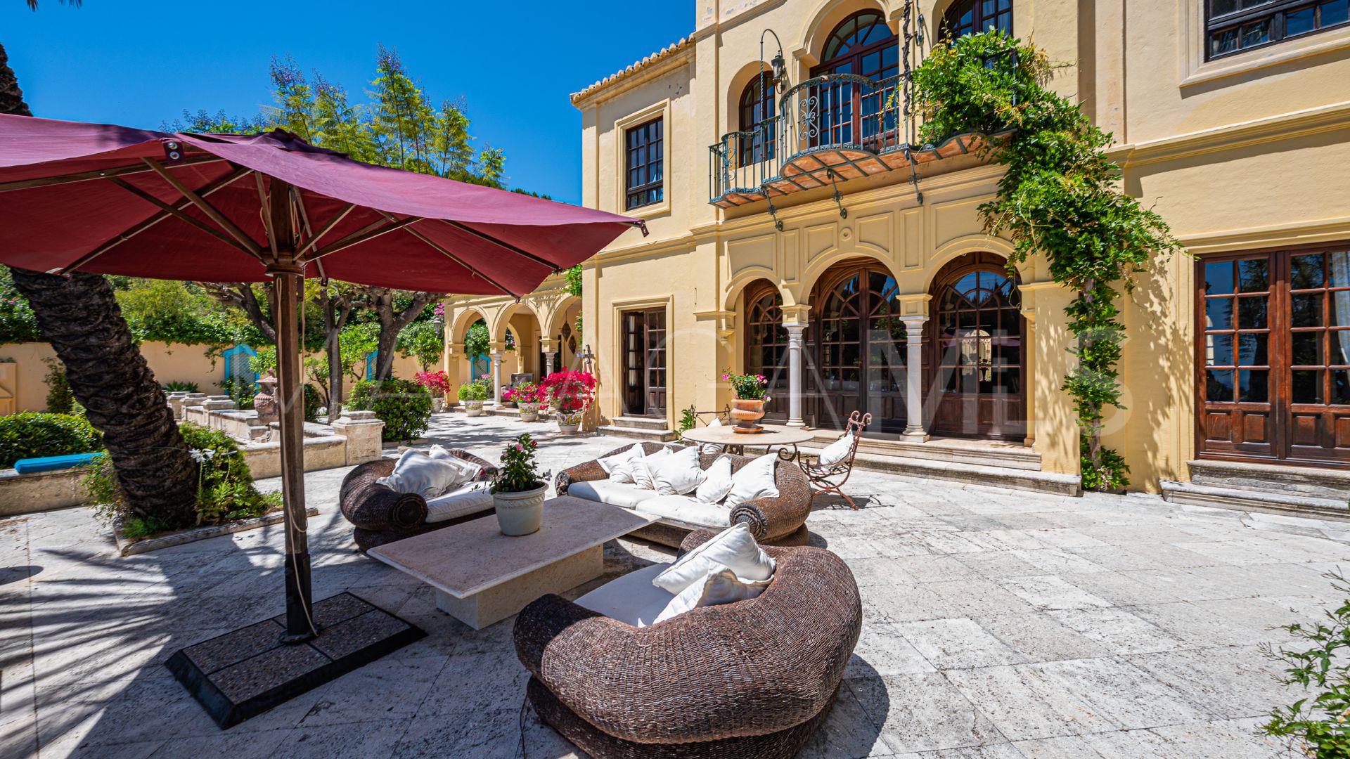 Unik byggnad for sale in Arroyo de las Cañas
