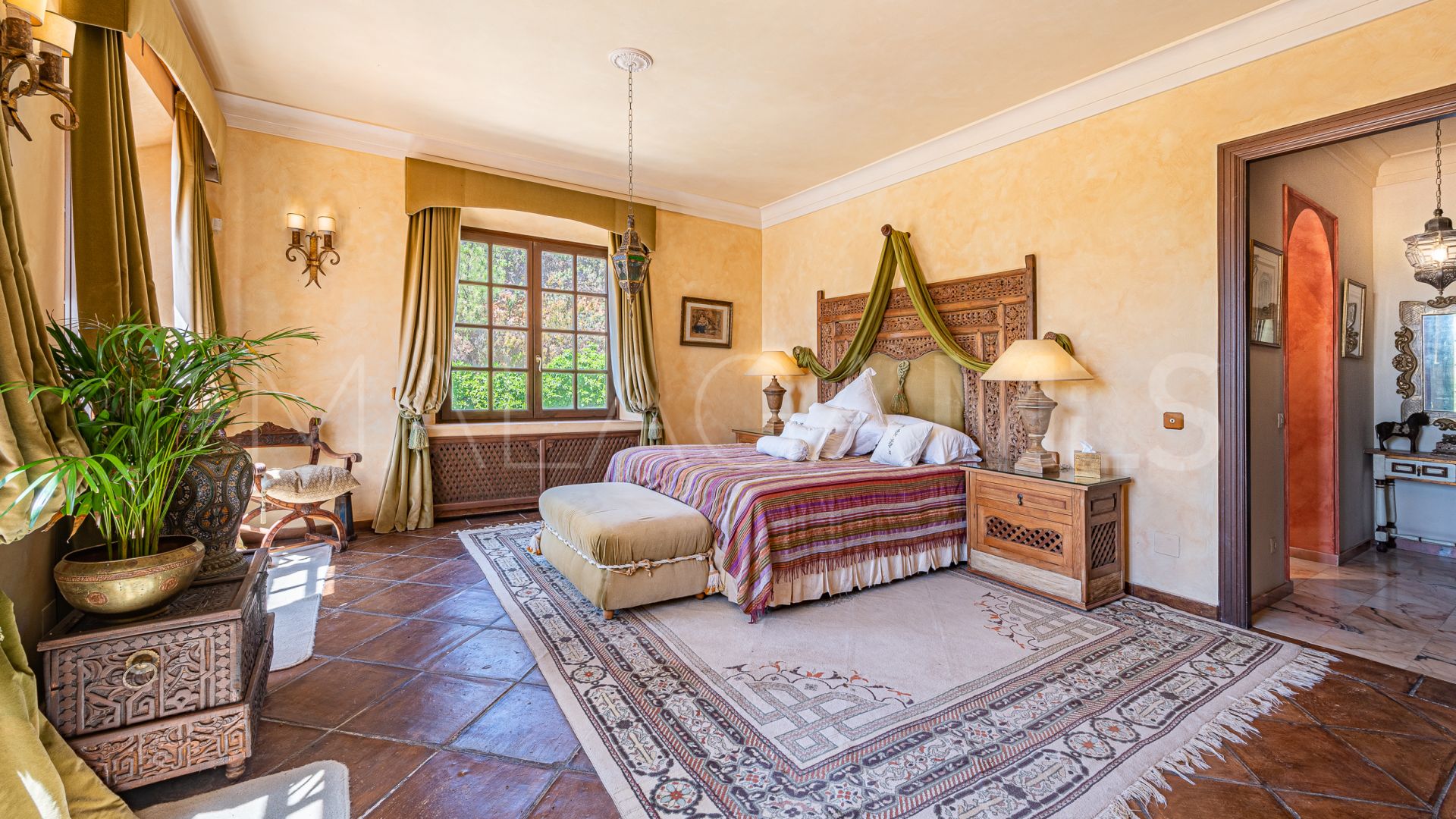 Unik byggnad for sale in Arroyo de las Cañas