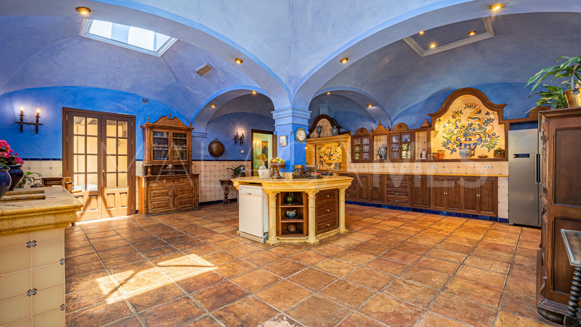 Unik byggnad for sale in Arroyo de las Cañas