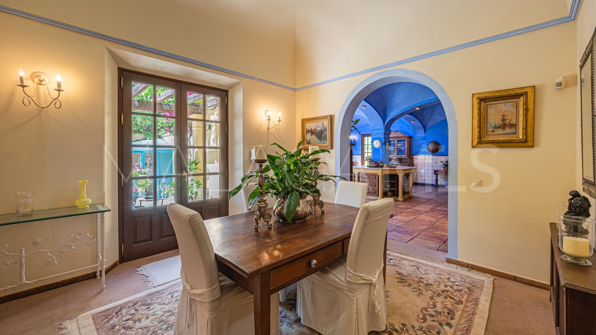 Unik byggnad for sale in Arroyo de las Cañas