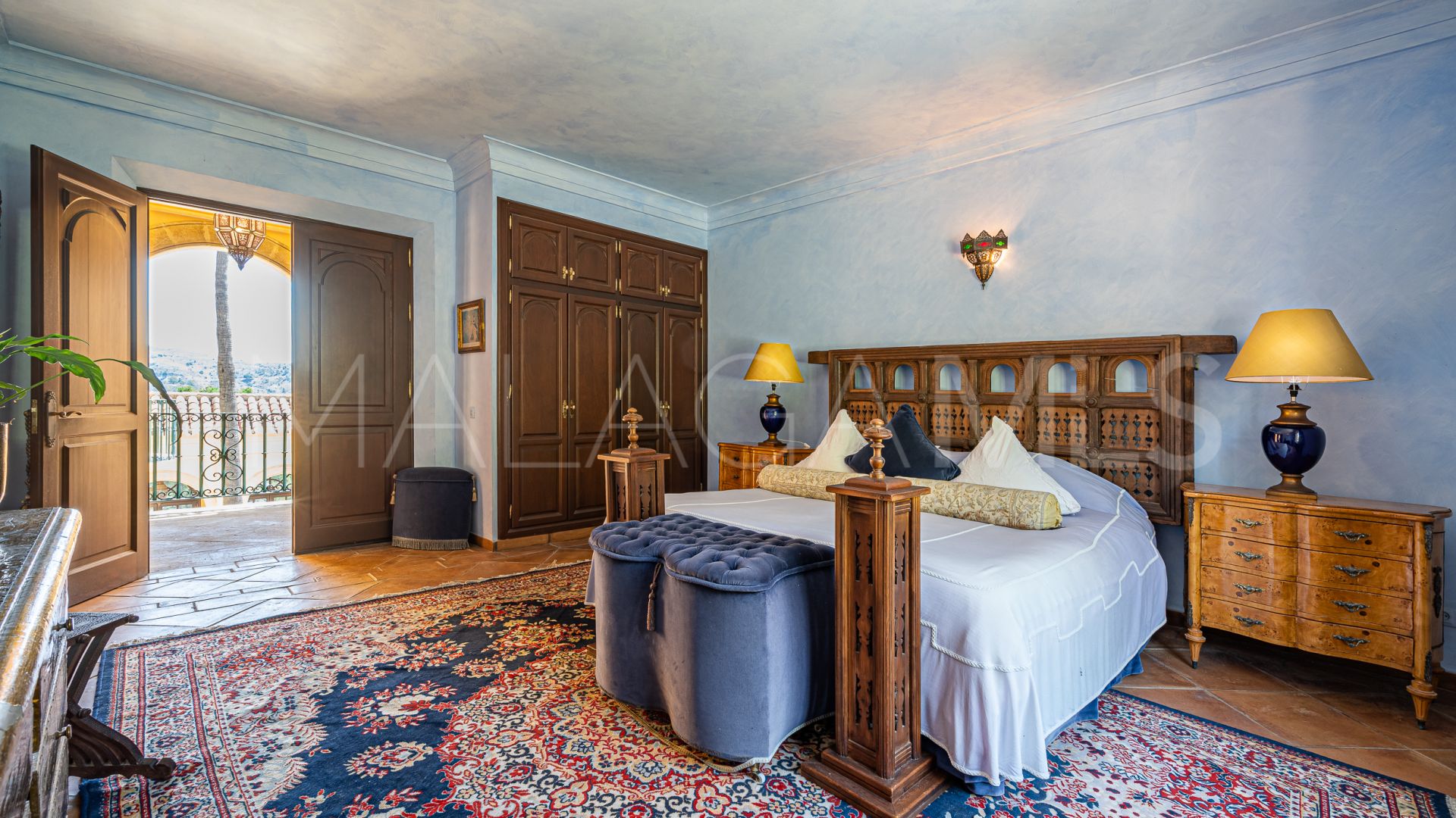 Unik byggnad for sale in Arroyo de las Cañas