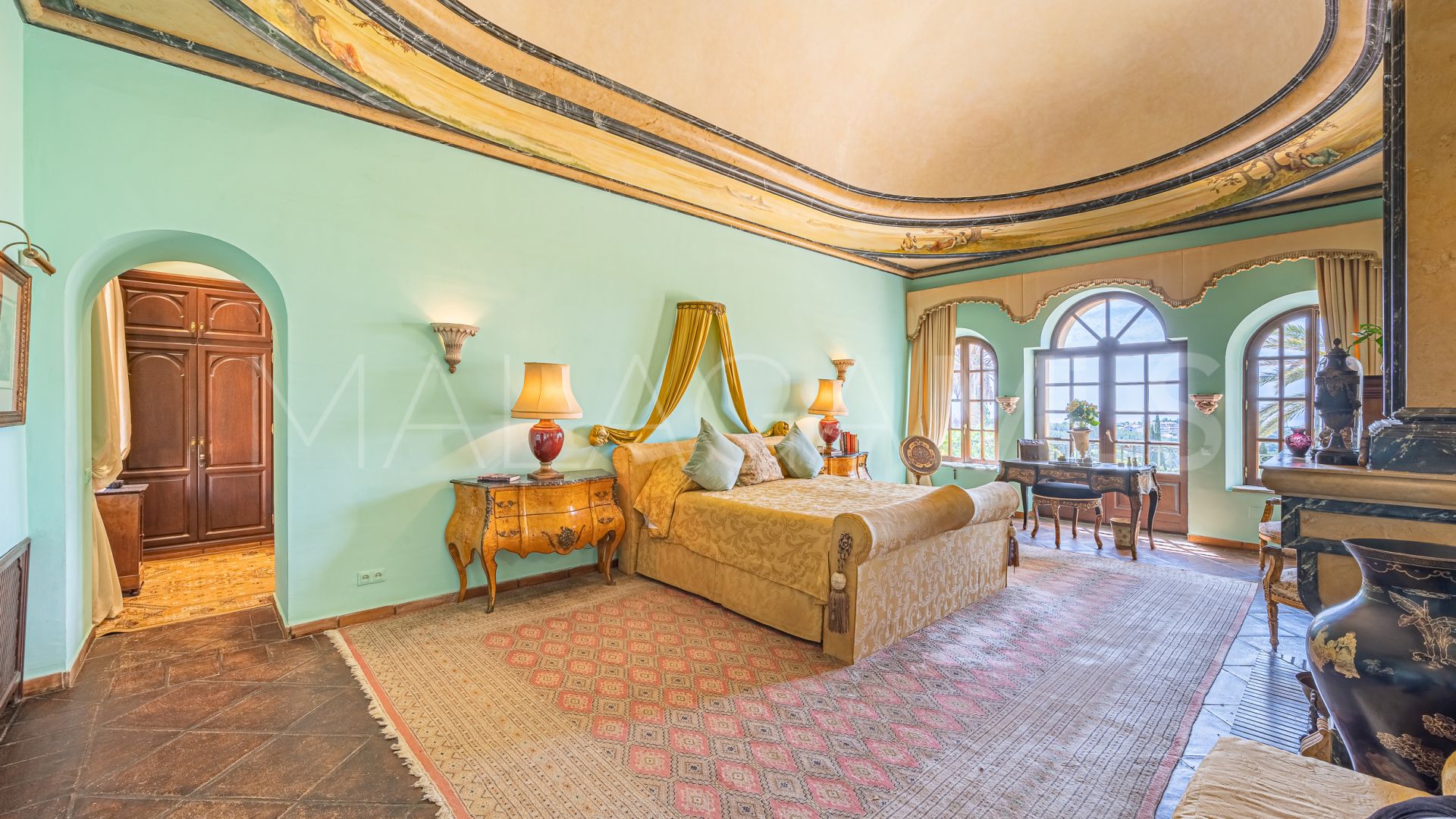 Unik byggnad for sale in Arroyo de las Cañas