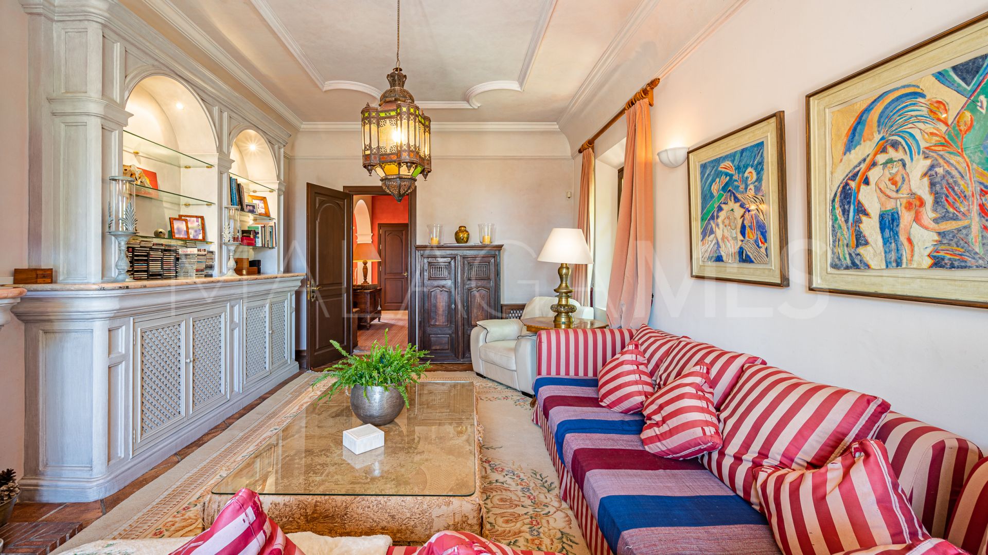 Unik byggnad for sale in Arroyo de las Cañas