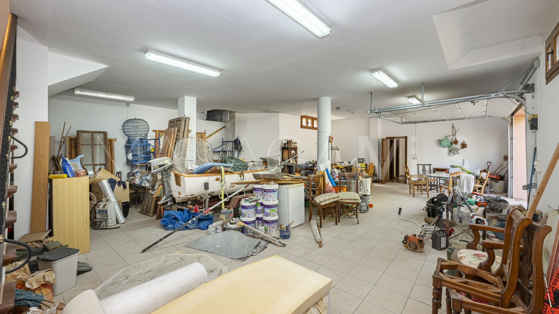 Finca for sale in Estepona