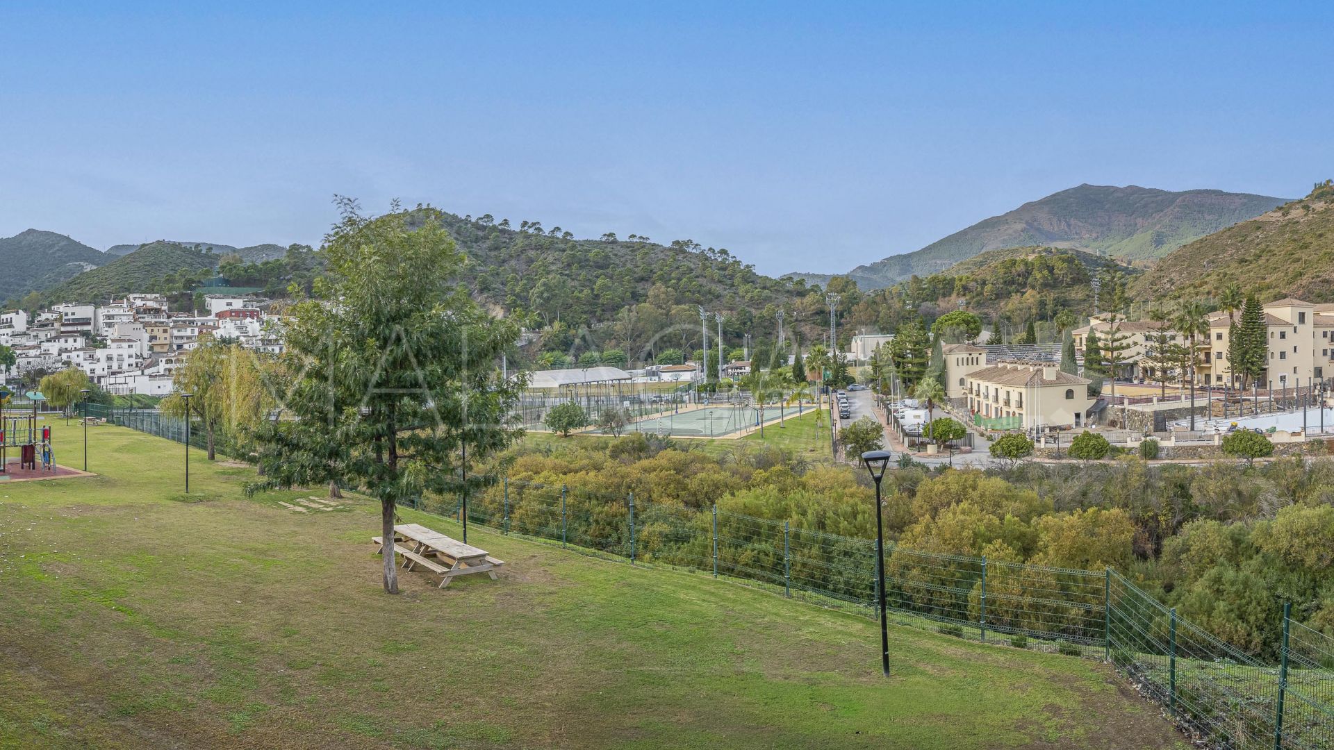 Appartement for sale in Benahavis Centro