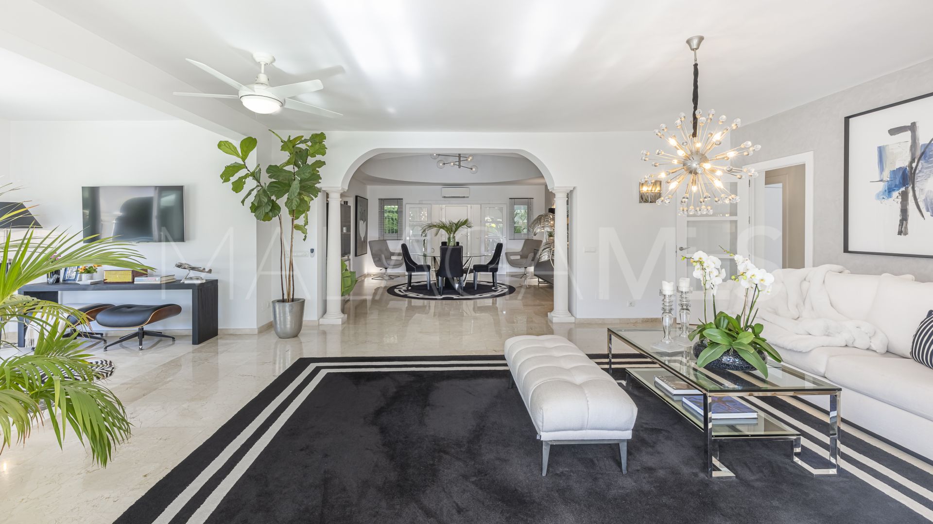 Villa for sale in Paraiso Barronal