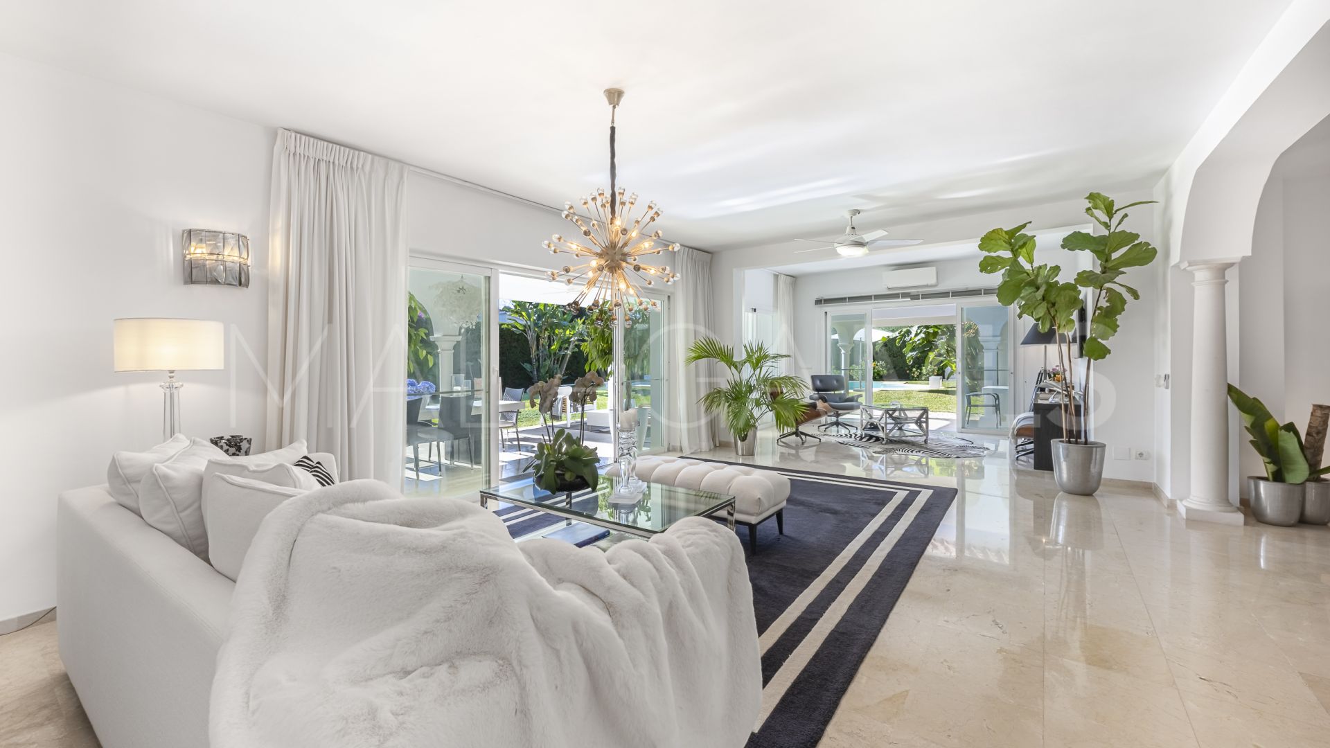 Villa for sale in Paraiso Barronal