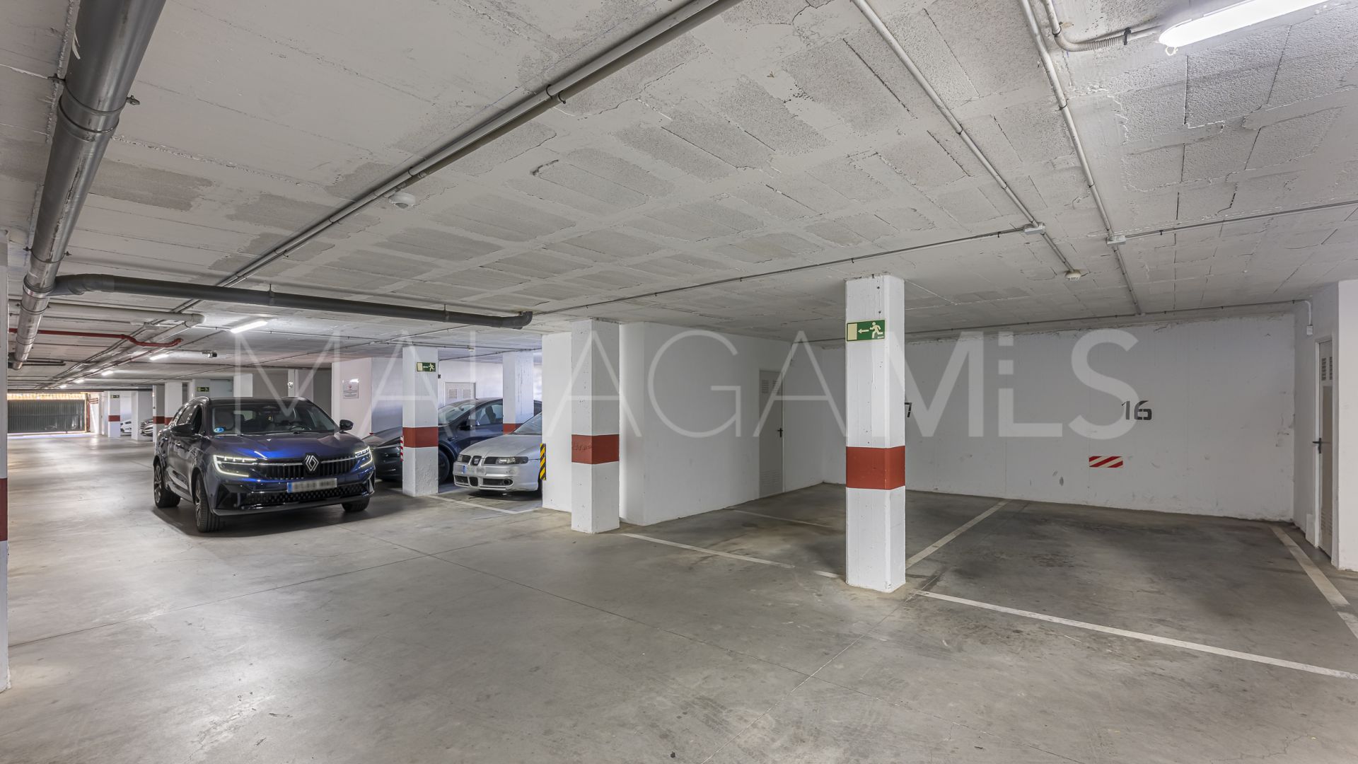 For sale ground floor apartment with 2 bedrooms in Las Joyas