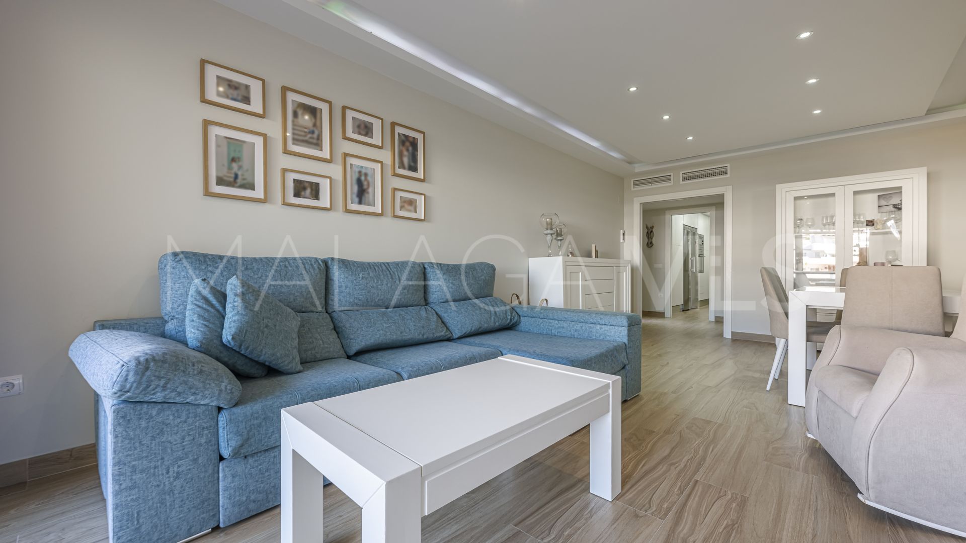 For sale ground floor apartment with 2 bedrooms in Las Joyas