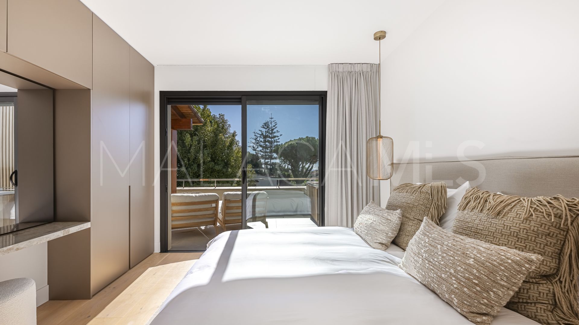 For sale apartment in Cascada de Camojan