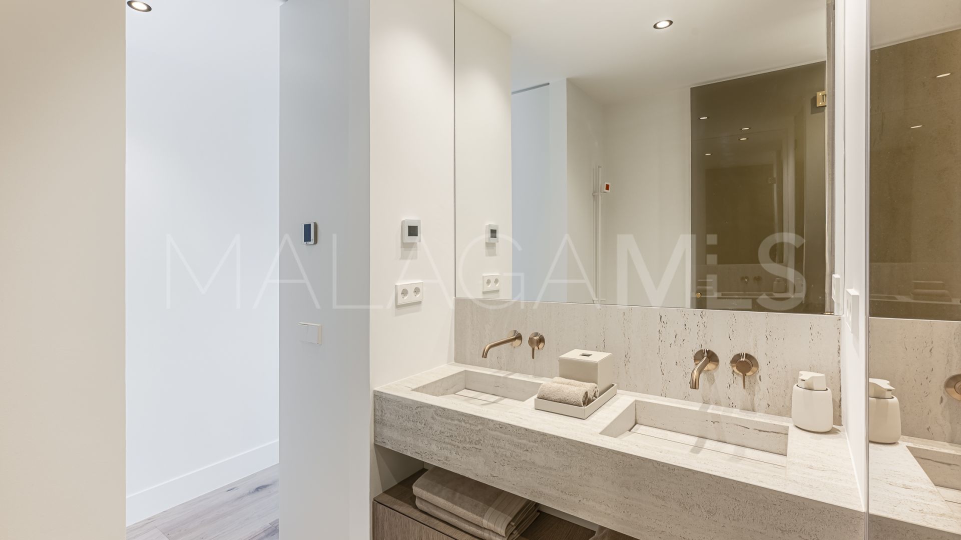 For sale apartment in Cascada de Camojan