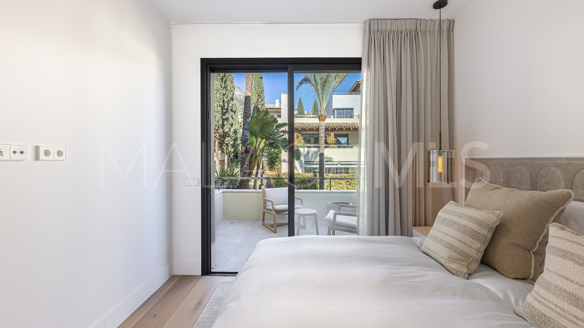 For sale apartment in Cascada de Camojan