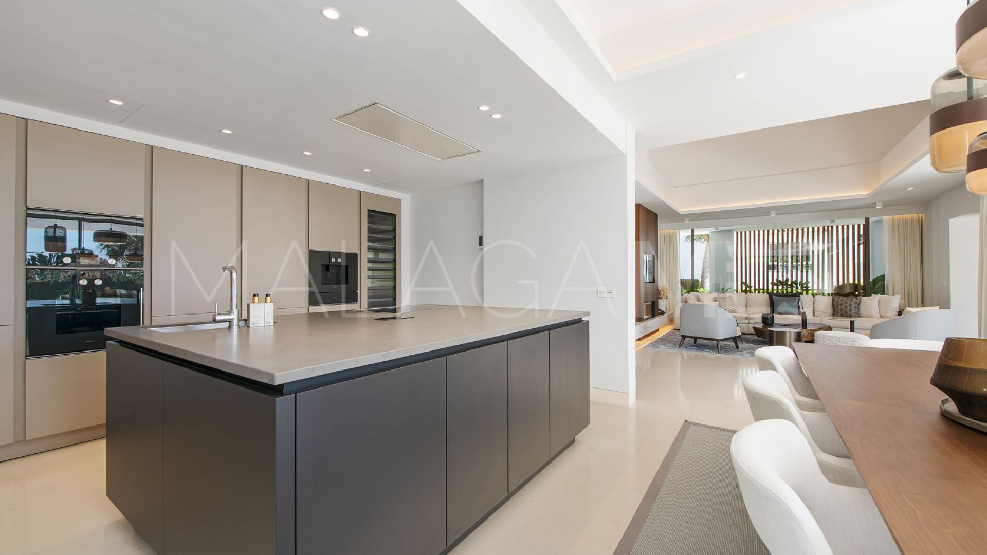 Villa for sale in Sierra Blanca