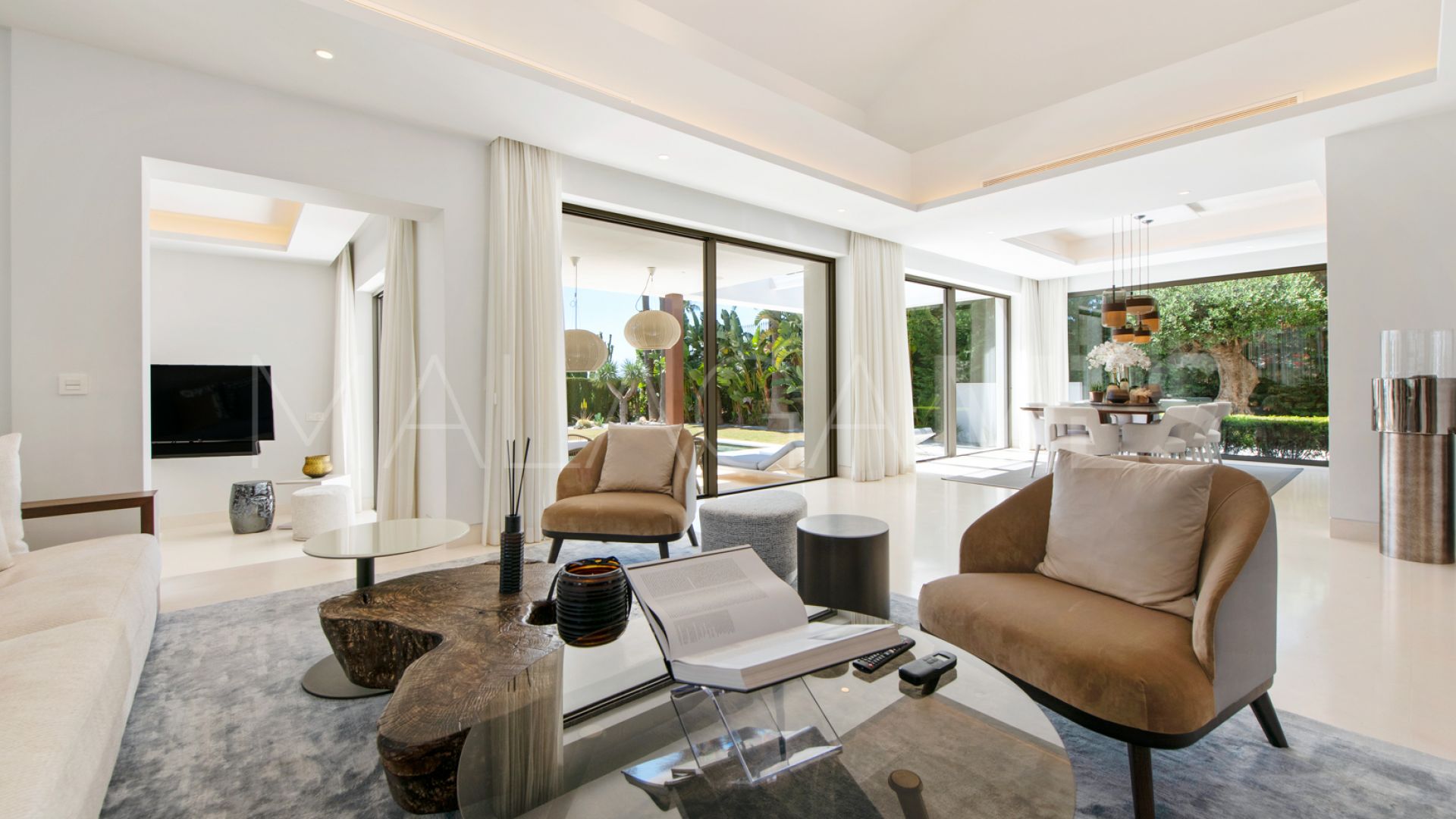 Villa for sale in Sierra Blanca