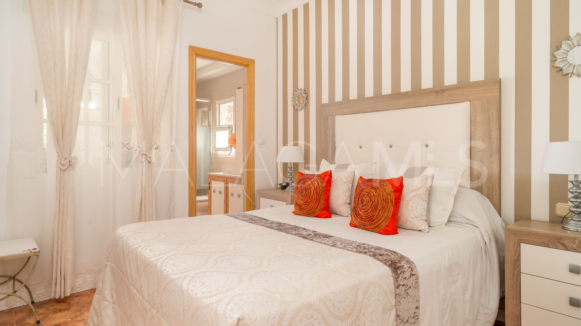 Erdgeschosswohnung for sale in Nueva Andalucia