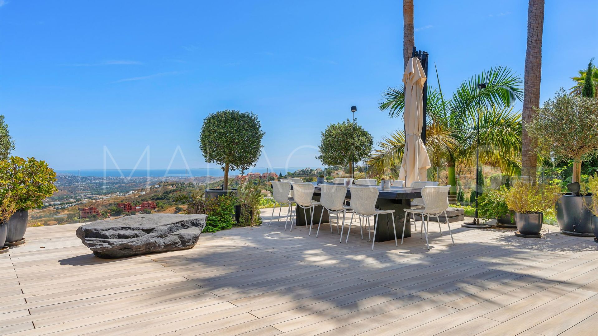 Villa for sale in La Mairena