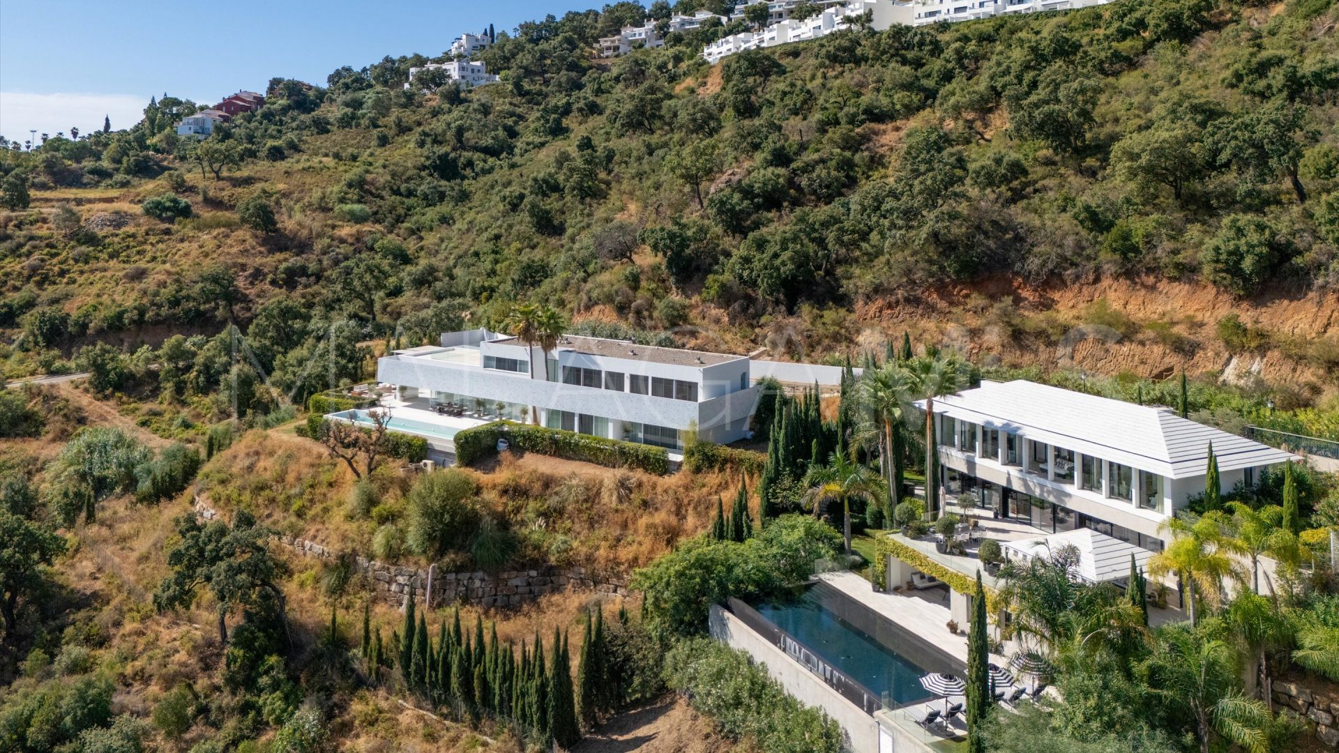 Villa for sale in La Mairena