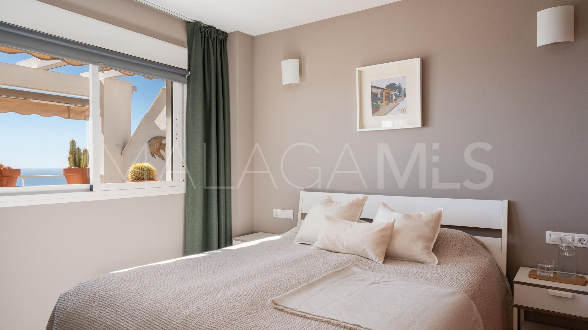 Appartement terrasse for sale in Benalmadena Pueblo