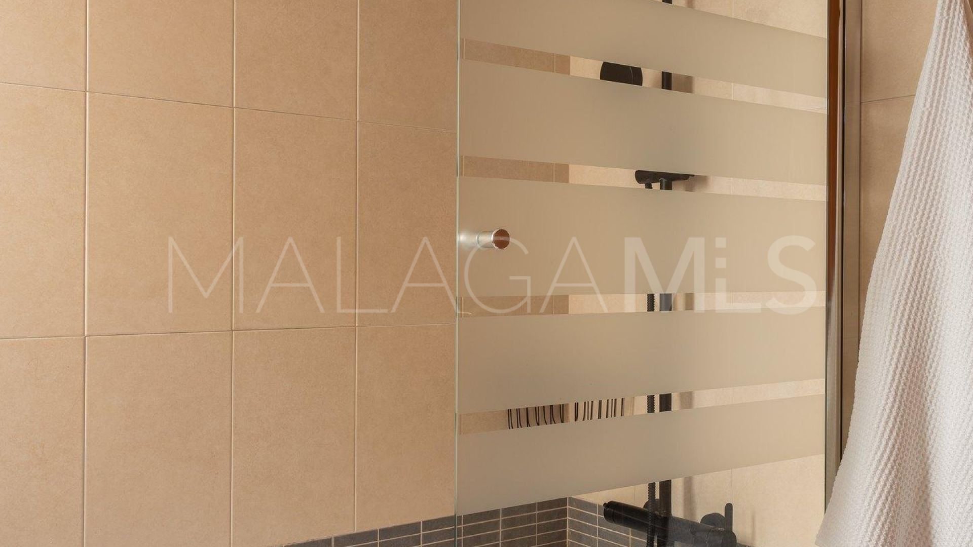 Appartement terrasse for sale in Benalmadena Pueblo