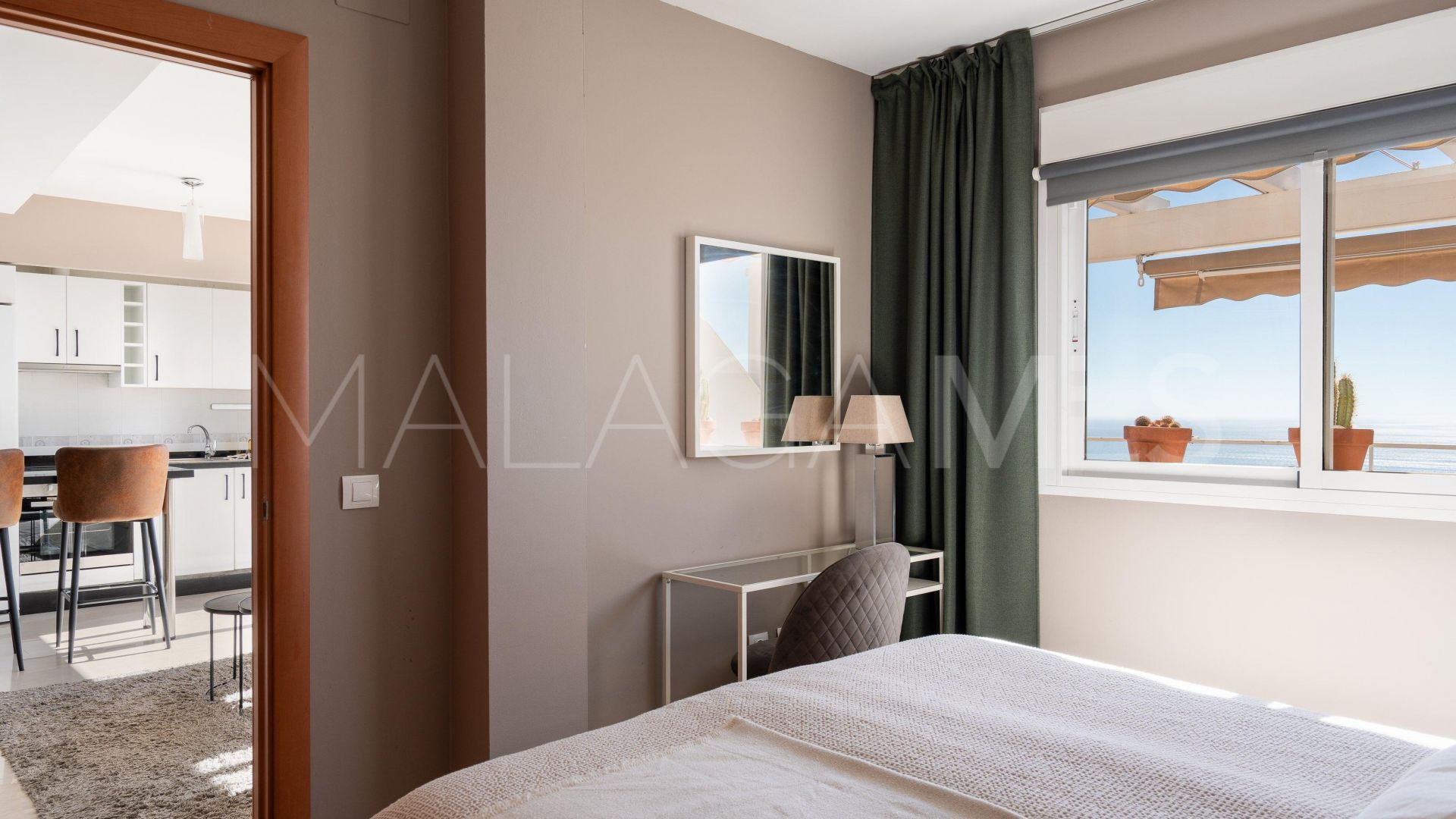 Appartement terrasse for sale in Benalmadena Pueblo