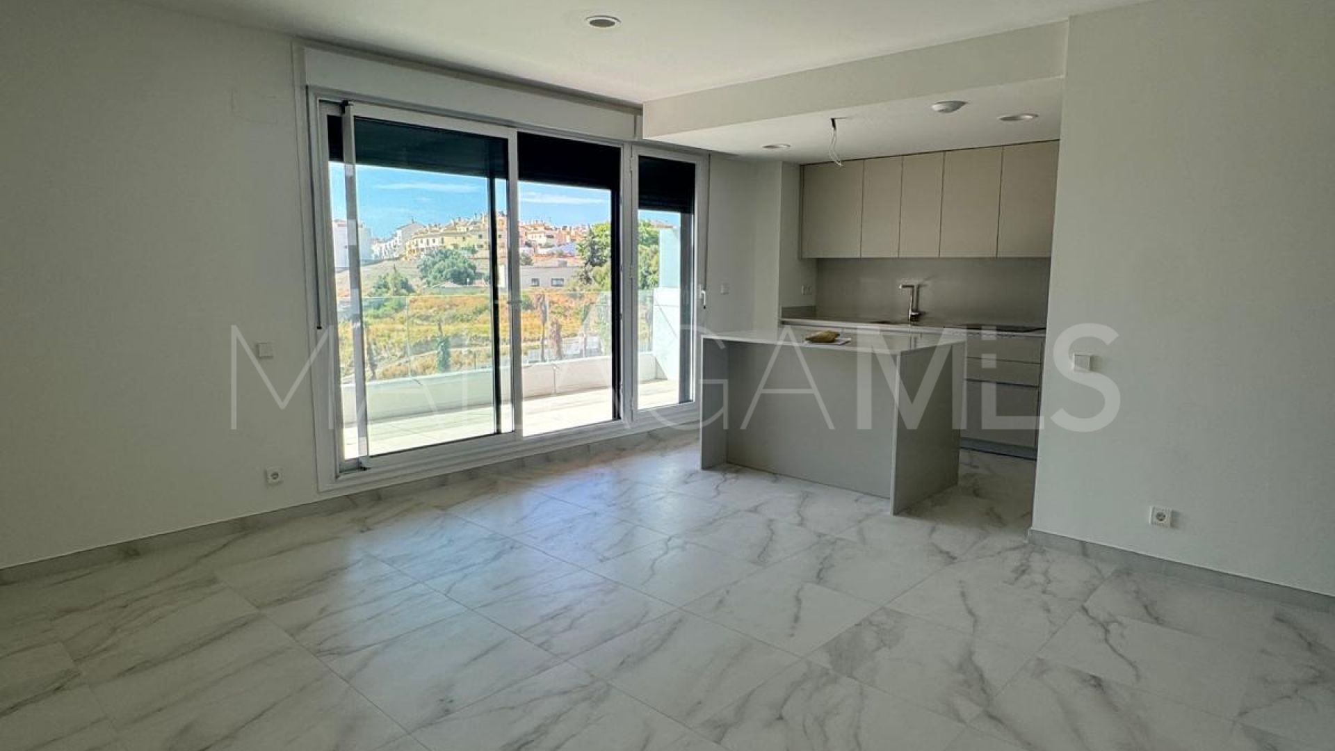 Apartment for sale in Estepona