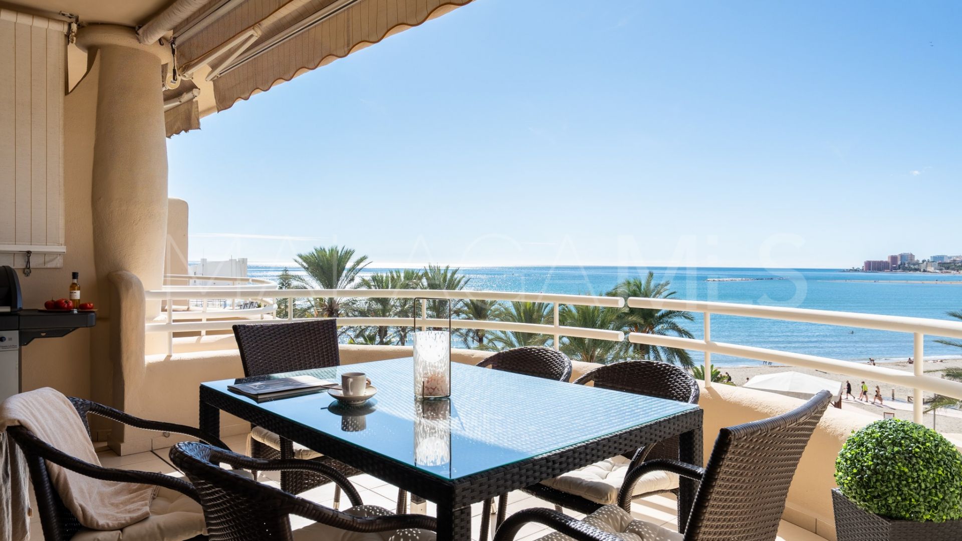 Duplex penthouse for sale in Puerto Marina