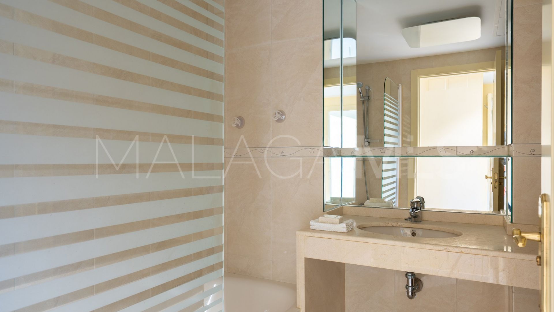 For sale 2 bedrooms apartment in Mijas Costa