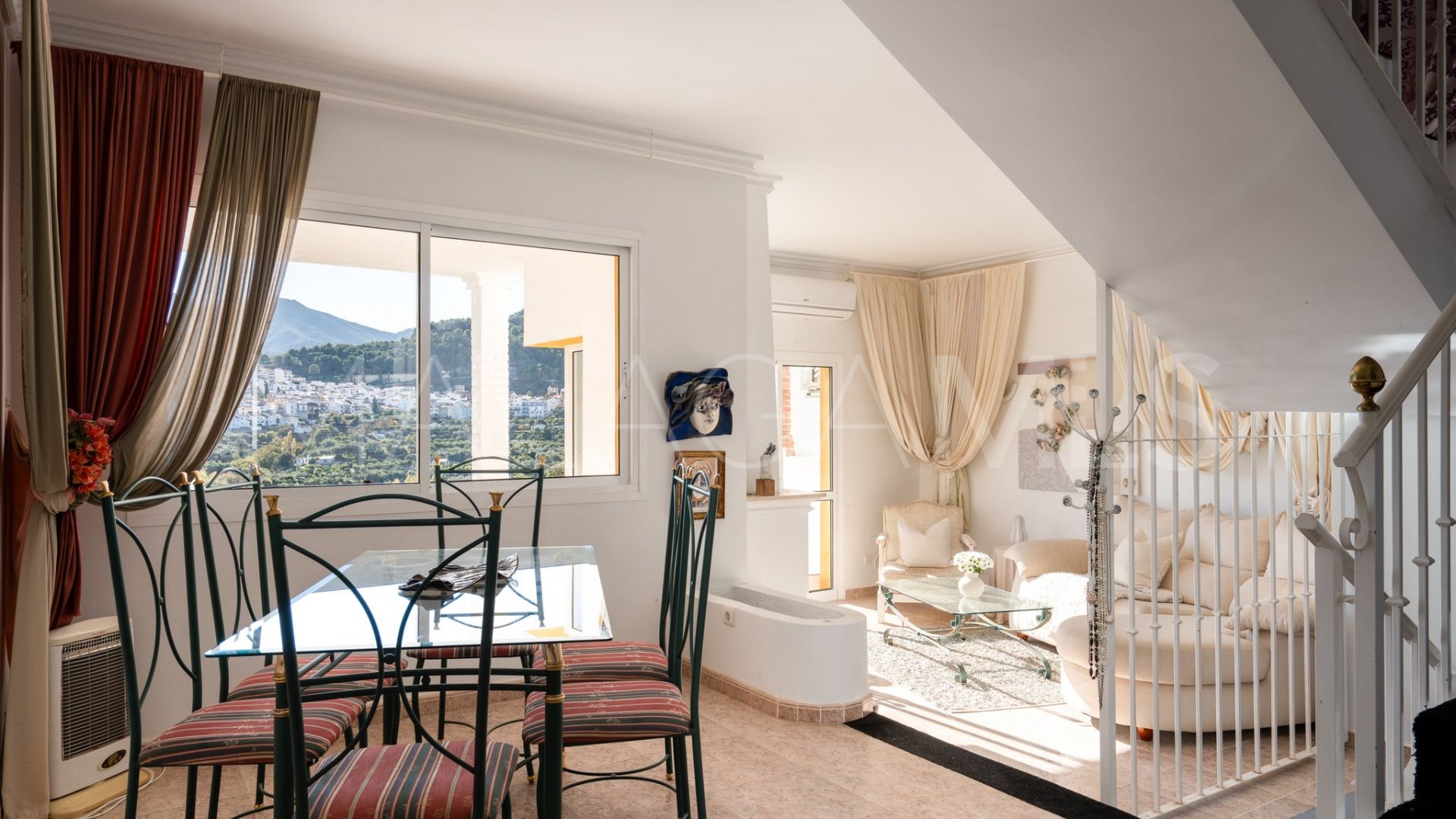 Maison de ville for sale in Monda