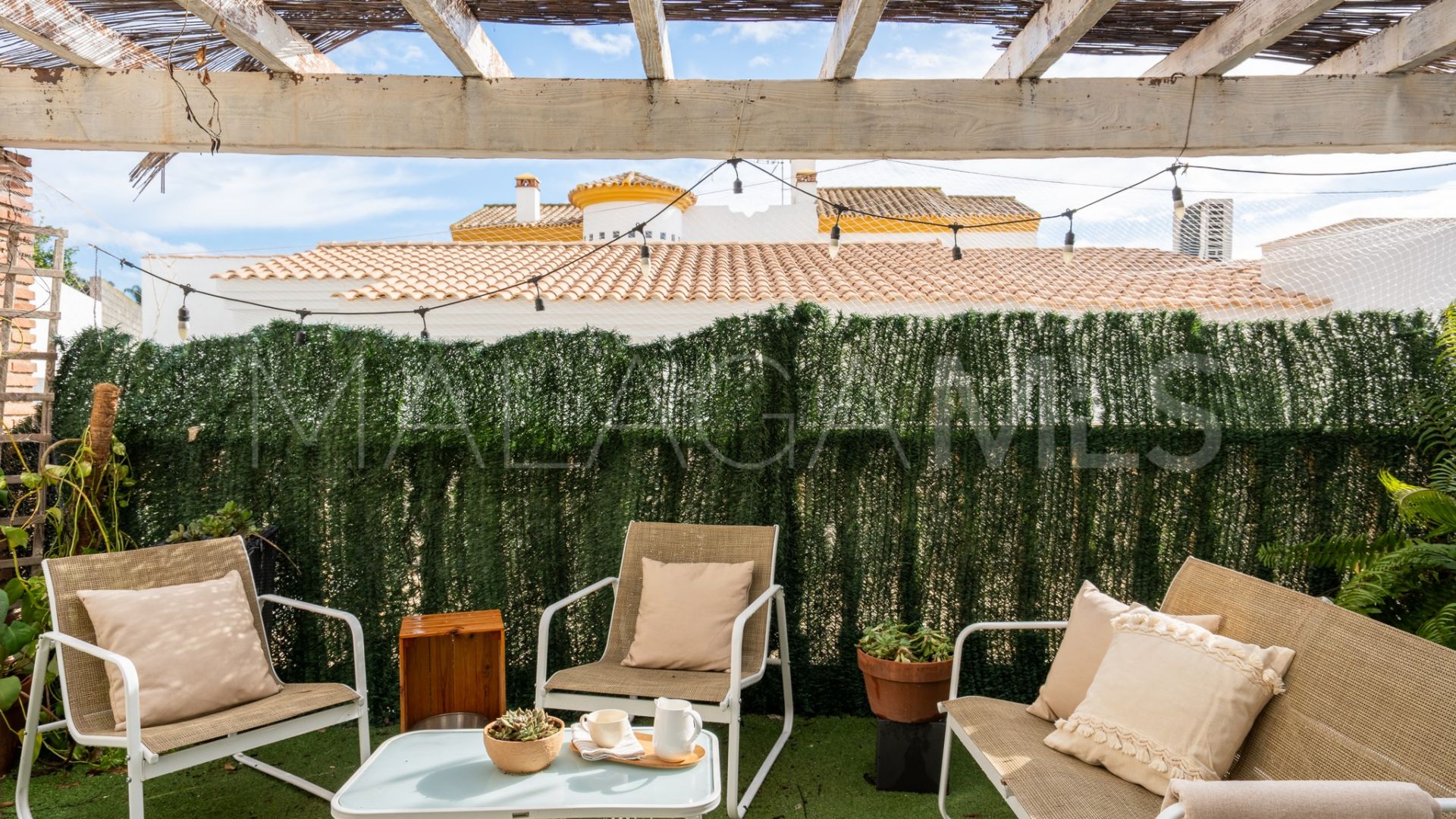 House for sale in Sierrezuela with 5 bedrooms