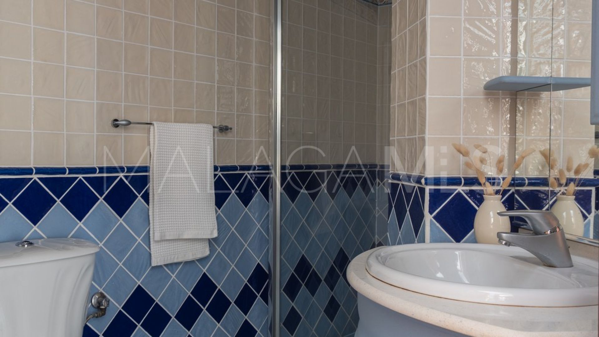 Radhus for sale in Torrequebrada