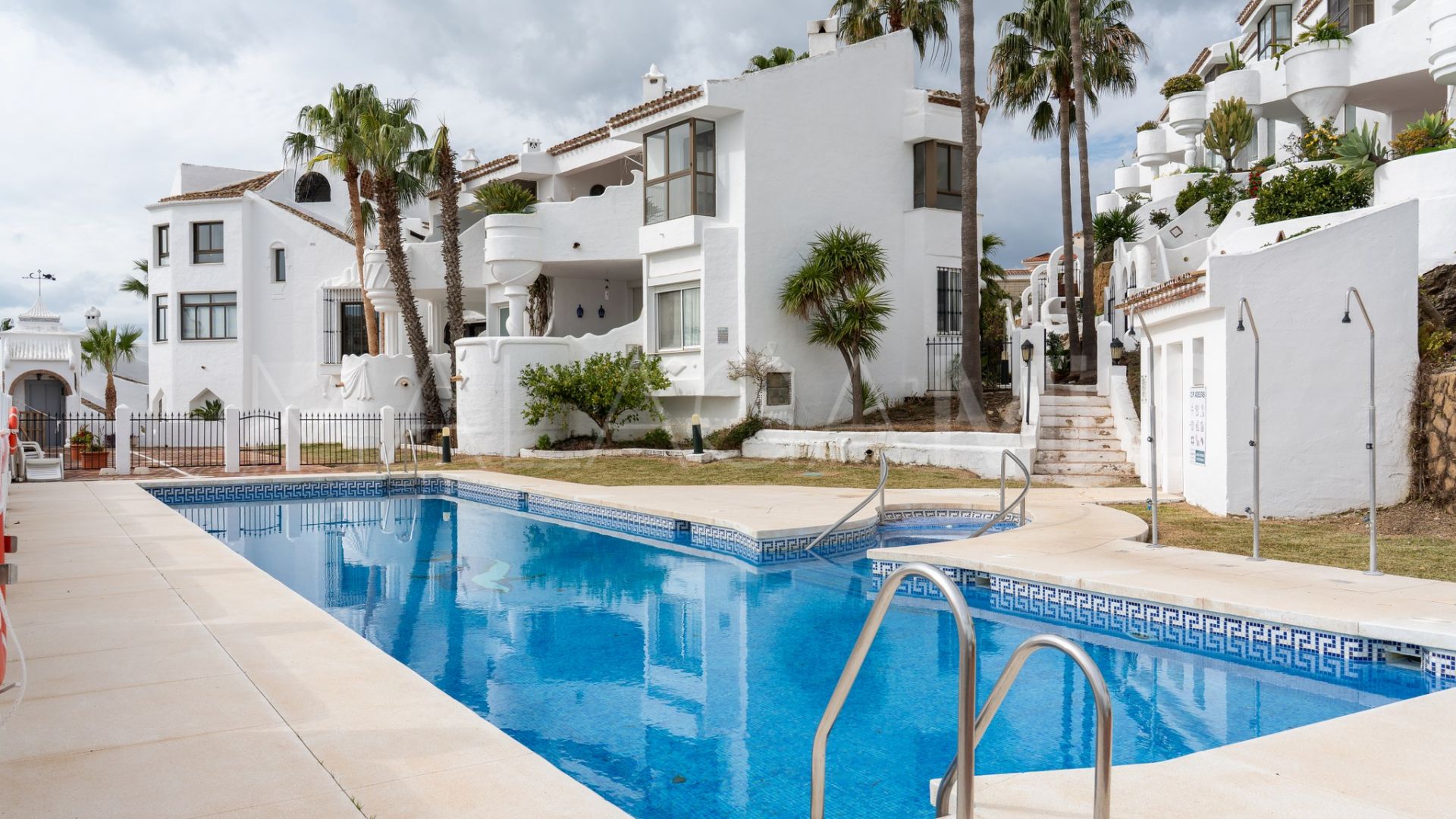 Radhus for sale in Torrequebrada