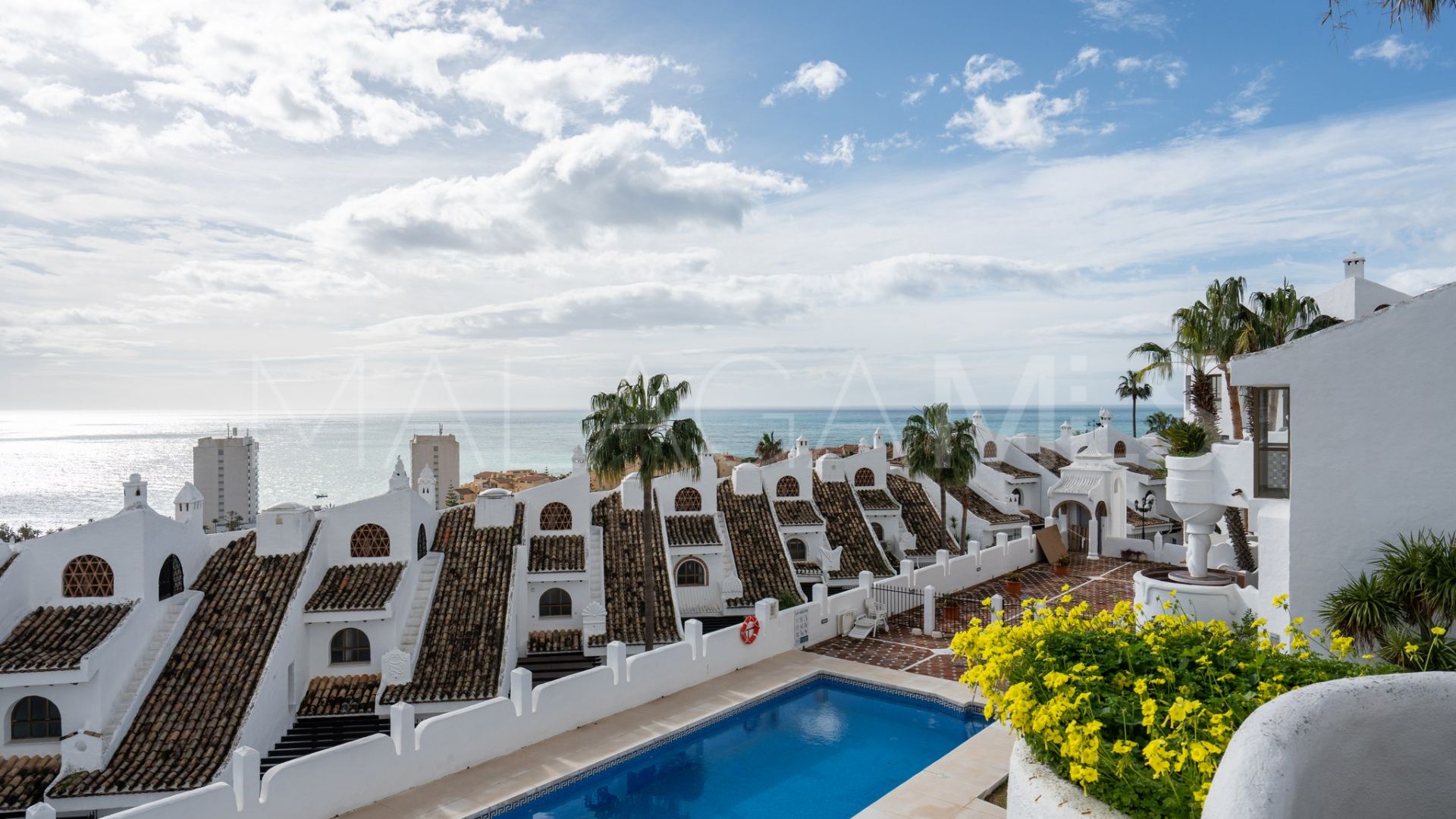 Radhus for sale in Torrequebrada